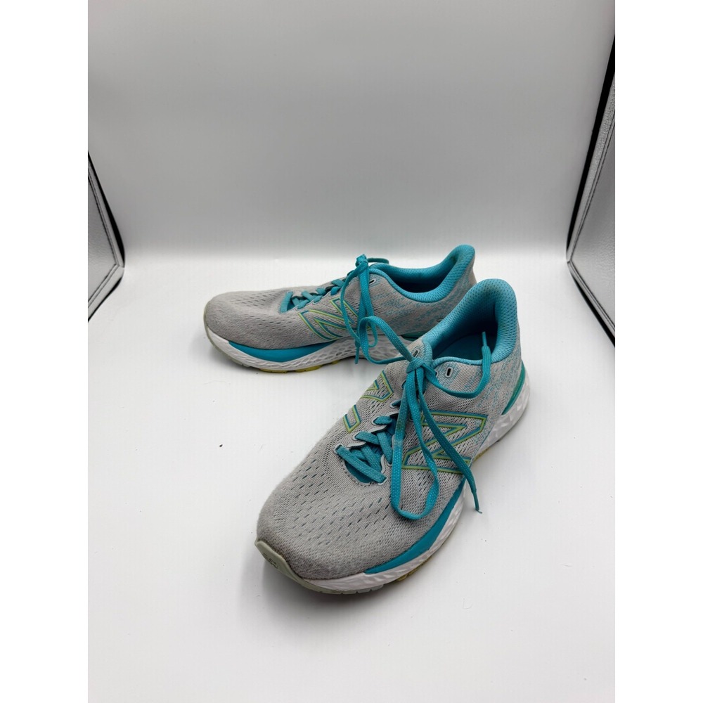 New Balance Fresh Foam 880v11 W880S11 Womens US 10.5 Sneakers Gray Running Shoes